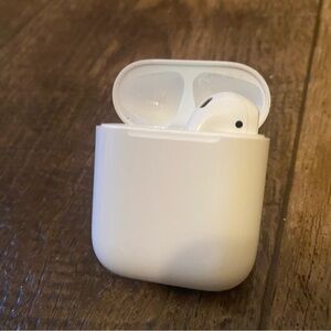 Apple AirPods